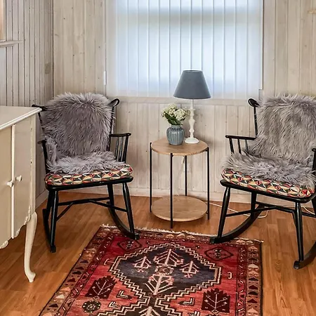 Casa vacanze Awesome In With Sauna